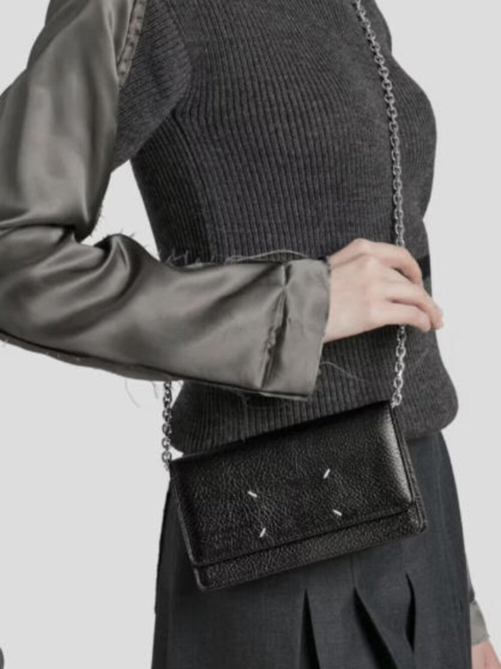 Maison Margiela 4 Stitches Wallet On Chain Bag In Grained Leather Black